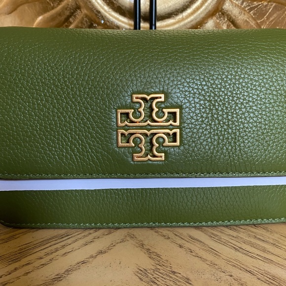 Tory Burch Handbags - Tory Burch Britten Convertible Spinach Green Crossbody Purse